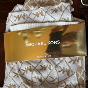 Michael Kors Gold and White Knit Set